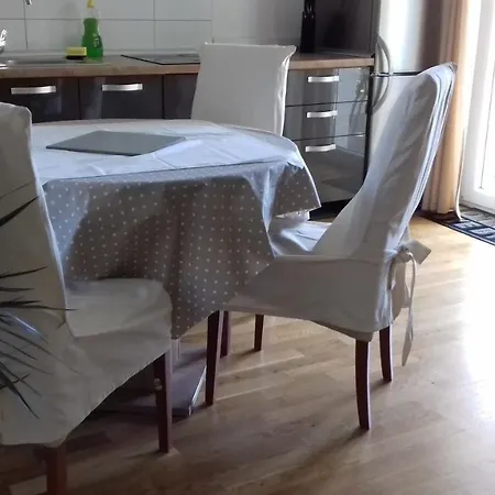 Apartment Mime Blata