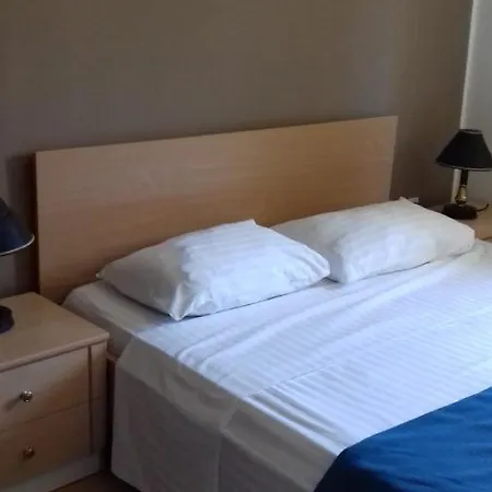 Apartment Mime Blata