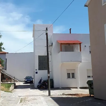 Apartment Mime Blata
